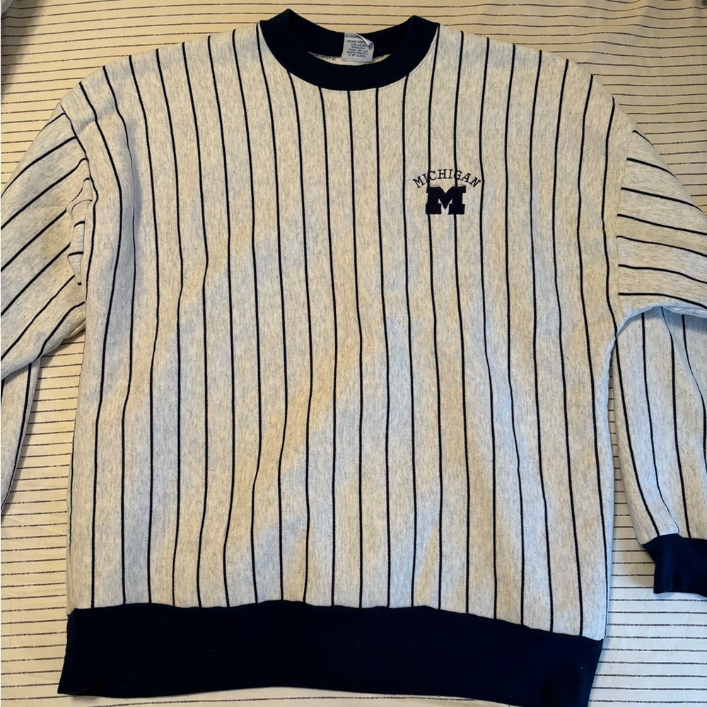 VINTAGE UNIVERSITY OF MICHIGAN CREW NECK